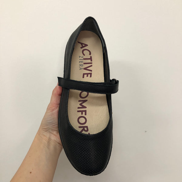 Ziera Wexie ~ 2 Colours ~ Tan ~ Black ~ Leather