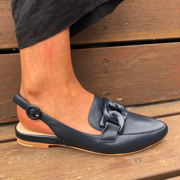 Django & Juliette Favillas 3 Colours~ Black ~ Navy ~ Vanilla ~ Leather