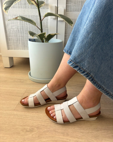 Django & Juliette Madella ~ White ~ Black ~ Navy