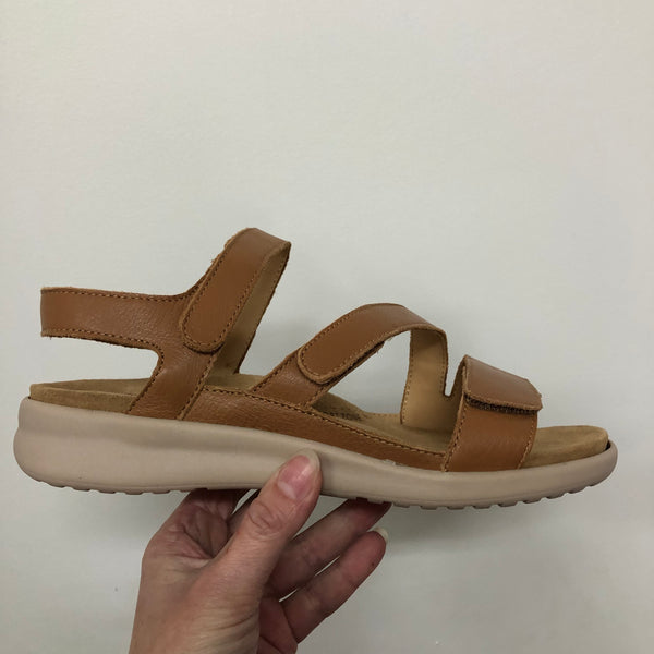 Ziera ~ Boyde ~ Dark Tan with Almond Sole Leather