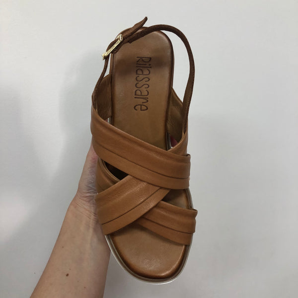 Rilassare Treble 3 Colours ~ Black ~ Coconut ~ Navy ~ Leather