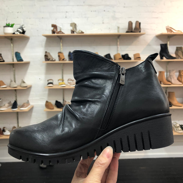 Sala Foley ~ Black ~ Coconut/Tan ~ Leather Boot