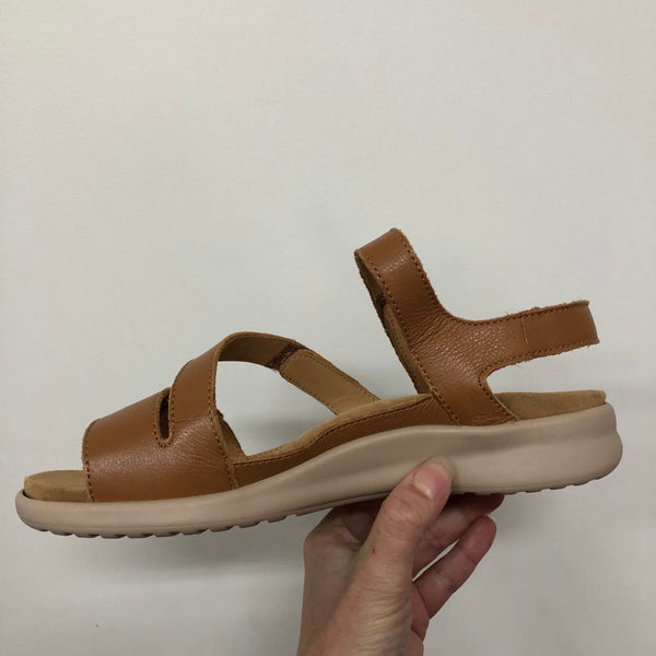 Ziera ~ Boyde ~ Dark Tan with Almond Sole Leather