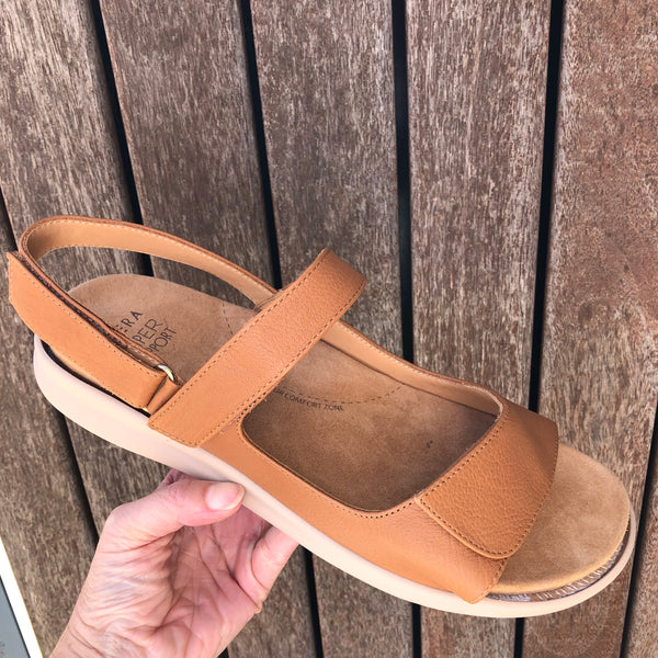 Ziera Benji ~ Tan ~ Black ~ Leather Sandal