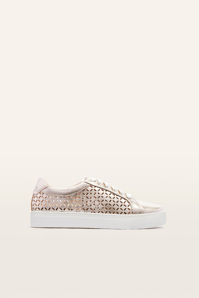 Frankie4 Mim V ~ White ~ Champagne ~ Lattice