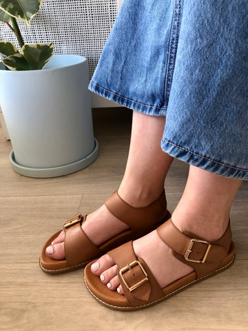 Ziera Hastice ~ Black ~ Tan ~ Latte ~ Leather Sandal