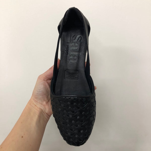 Sala ~ Cressa ~ 2 Colours ~ Black ~ Coconut