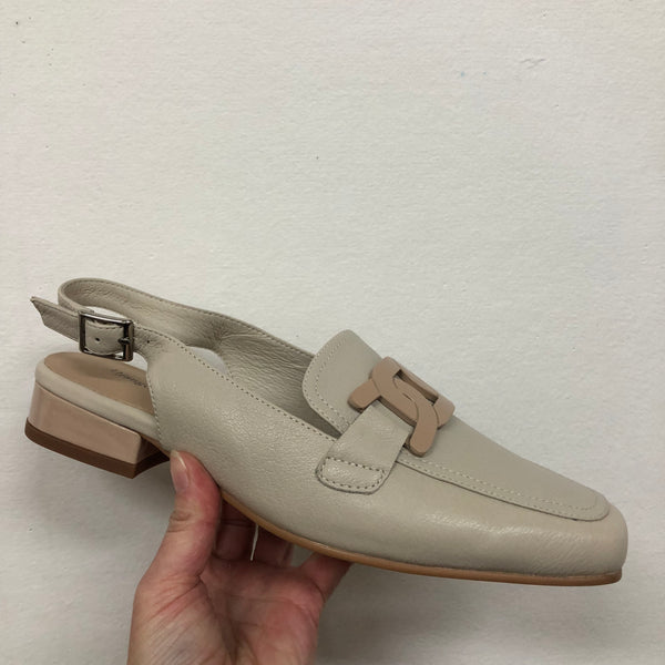 Django & Juliette Bossy 3 Colours ~ Tan ~ Black ~ Almond