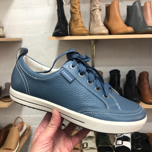 Frankie4 Ellie V ~ Navy ~ Denim