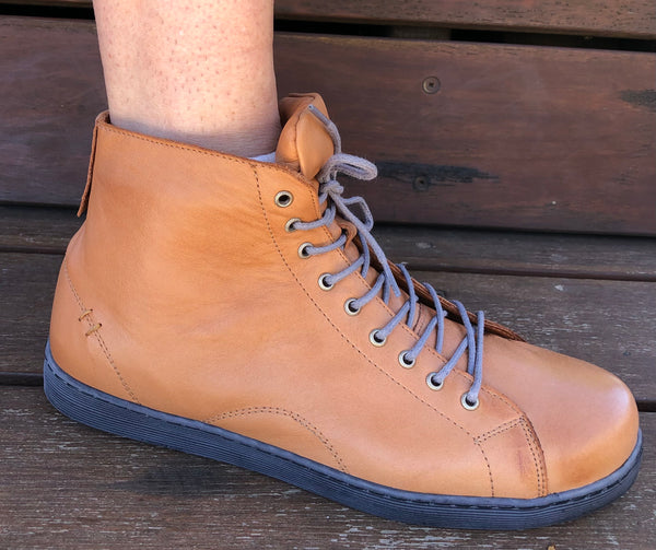 Rilassare Tempo 3 Colours ~ Cognac ~ Elwood ~ Black ~ Leather Boot