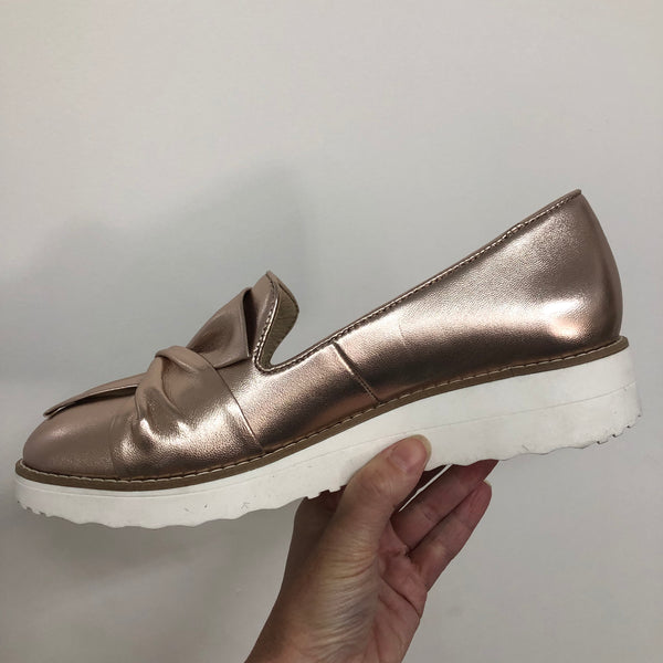 Top End Oclem ~  11 Colours ~ Black ~ Tan ~ Navy ~ Pale Rose ~ Tan Choc Sole ~ Silver ~ Denim ~ White Stripe Multi