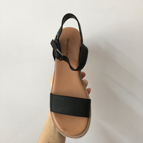 Django & Juliette Boogly 5 Colours ~ Tan ~ Black ~ White ~ Almond ~ All Black ~ Leather Wedge