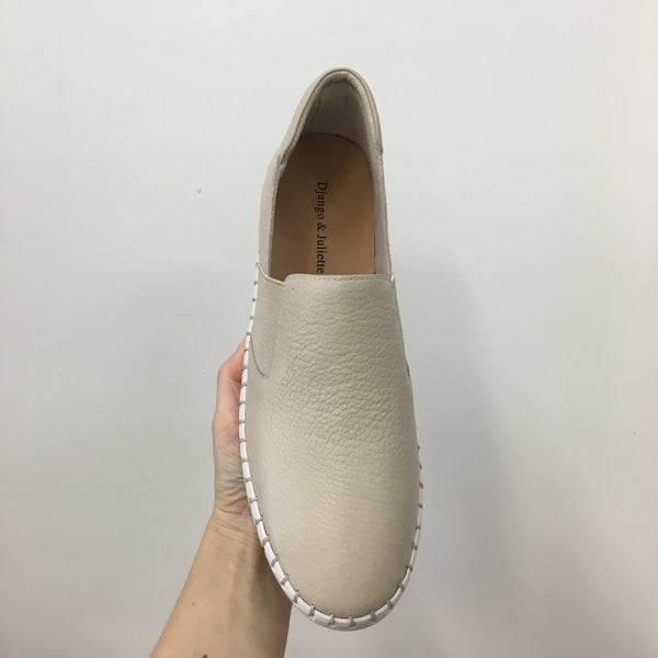 Django & Juliette Becca ~ Tan/Oat Sole ~Silver ~ White ~ Black ~ Almond ~ Leather Slip on