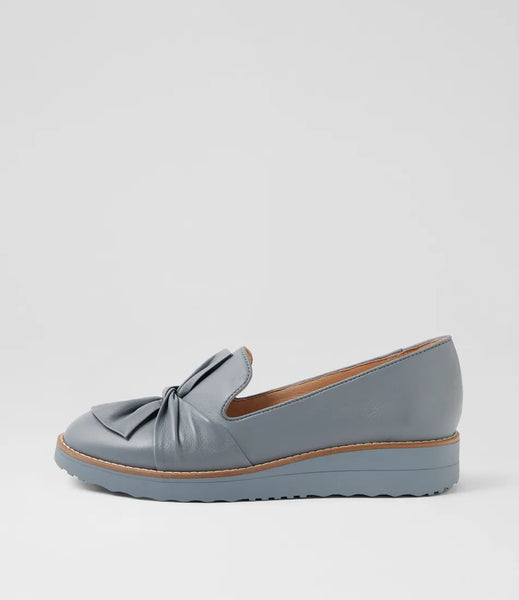 Top End Oclem ~  11 Colours ~ Black ~ Tan ~ Navy ~ Pale Rose ~ Tan Choc Sole ~ Silver ~ Denim ~ White Stripe Multi