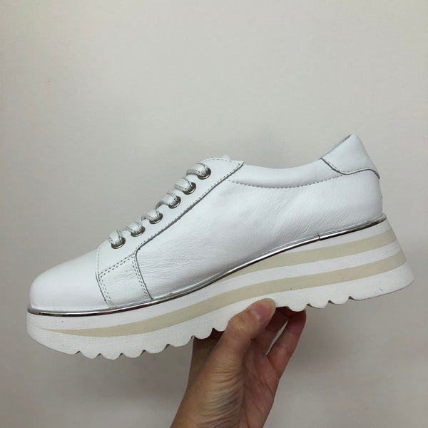 Django & Juliette Eammes ~ Black ~ White ~ Almond ~ Navy ~ Red ~ Leopard ~ Leather