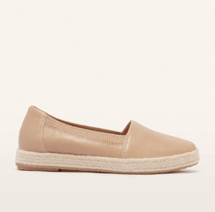 Frankie4 Reece ~ Camel Leather