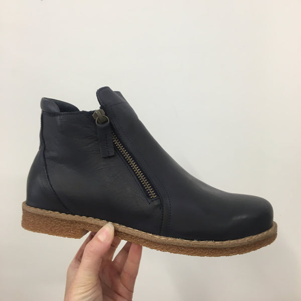 Rilasarre Tallow 4 Colours ~ Navy ~ Black ~ Cognac ~ Elmwood ~ Leather Boot