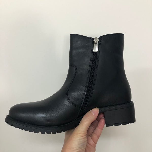 Sala Amelda ~ Black ~ Coconut ~ Leather Boot