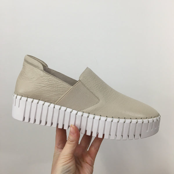 Django & Juliette Becca ~ Tan/Oat Sole ~Silver ~ White ~ Black ~ Almond ~ Leather Slip on