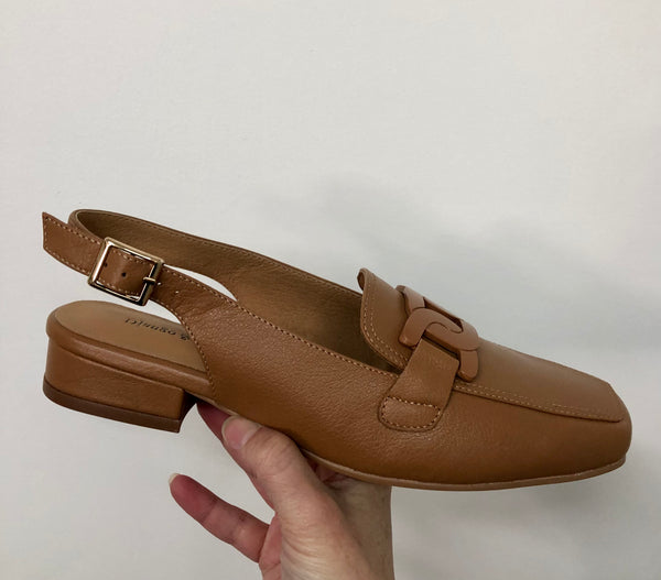 Django & Juliette Bossy 3 Colours ~ Tan ~ Black ~ Almond