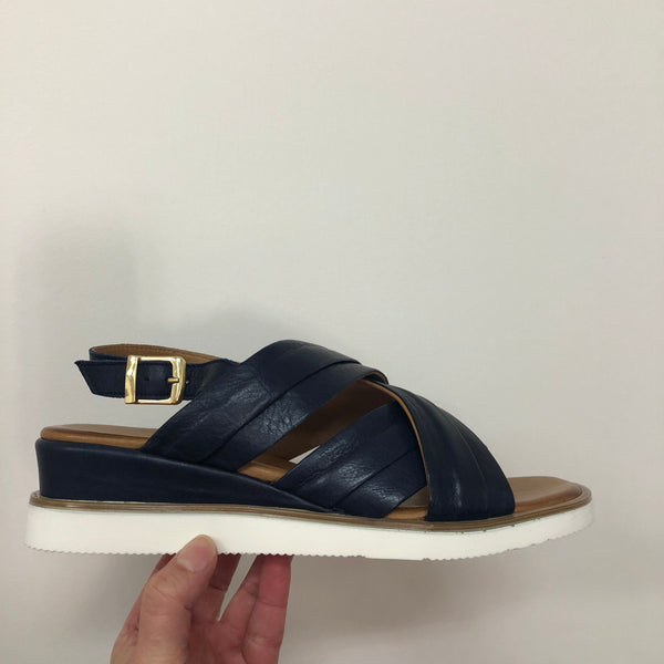 Rilassare Treble 3 Colours ~ Black ~ Coconut ~ Navy ~ Leather