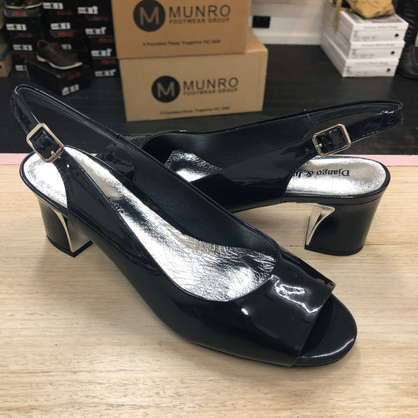 Django & Juliette ~ Jianas ~ 2 Colours ~ Patent Navy ~ Patent Ivory ~ Leather