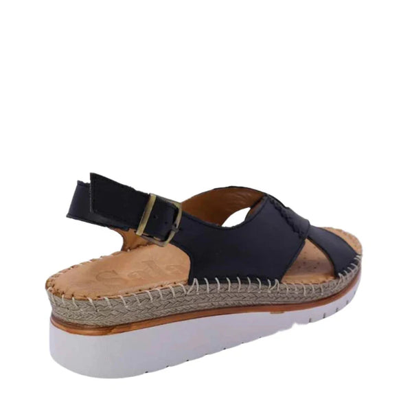 Sala Oamira ~ Coconut ~ Black ~ Leather