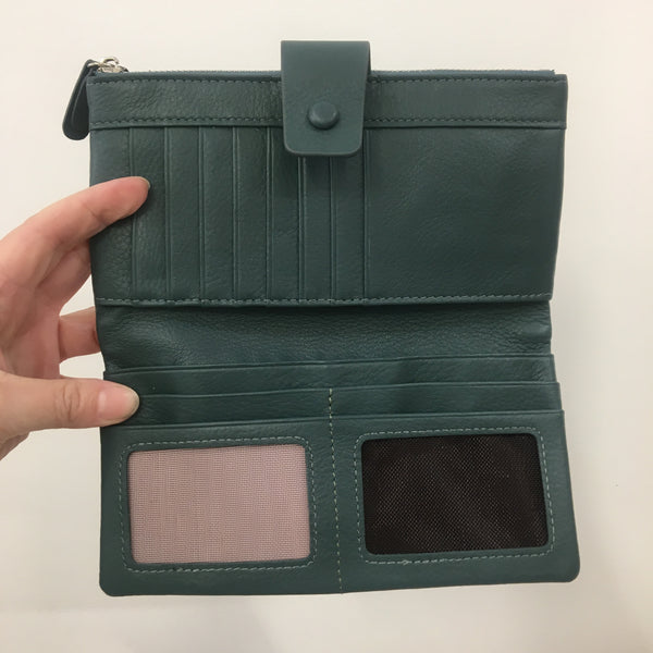 Vera May Winifred Teal Leather Purse