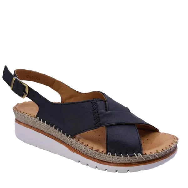 Sala Oamira ~ Coconut ~ Black ~ Leather