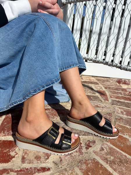 Sala Oasis ~ Black ~ Coconut ~ Leather