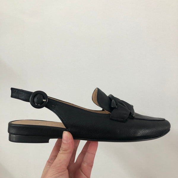 Django & Juliette Favillas 3 Colours~ Black ~ Navy ~ Vanilla ~ Leather