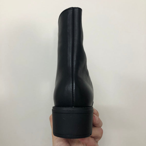 Sala Amelda ~ Black ~ Coconut ~ Leather Boot