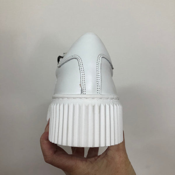 Sala Bonnie ~ White ~ Dark Stone ~ Leather Sneaker