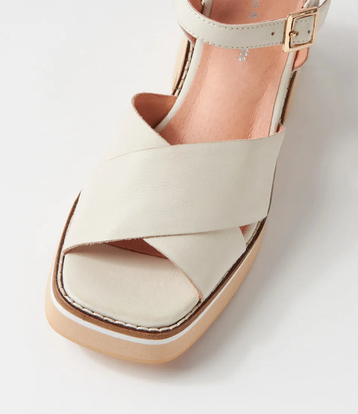 Django and Juliette Jemi ~ Tan ~ Black ~ Vanilla ~ Leather