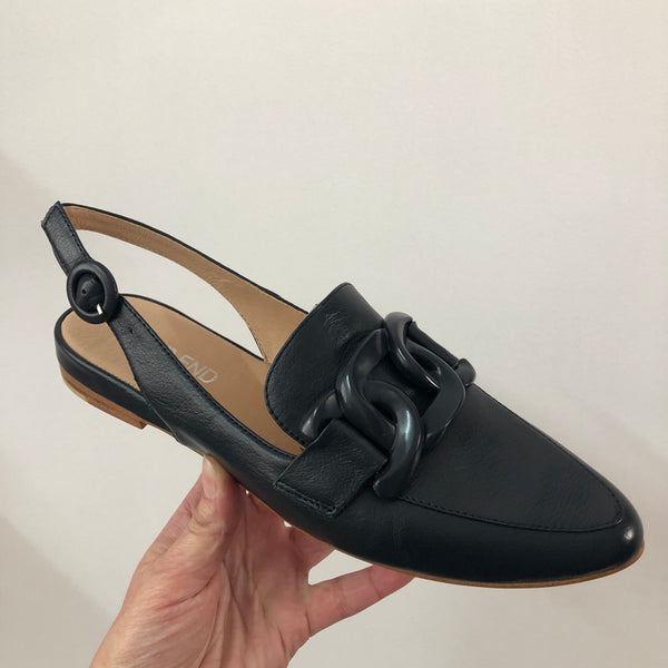 Django & Juliette Favillas 3 Colours~ Black ~ Navy ~ Vanilla ~ Leather