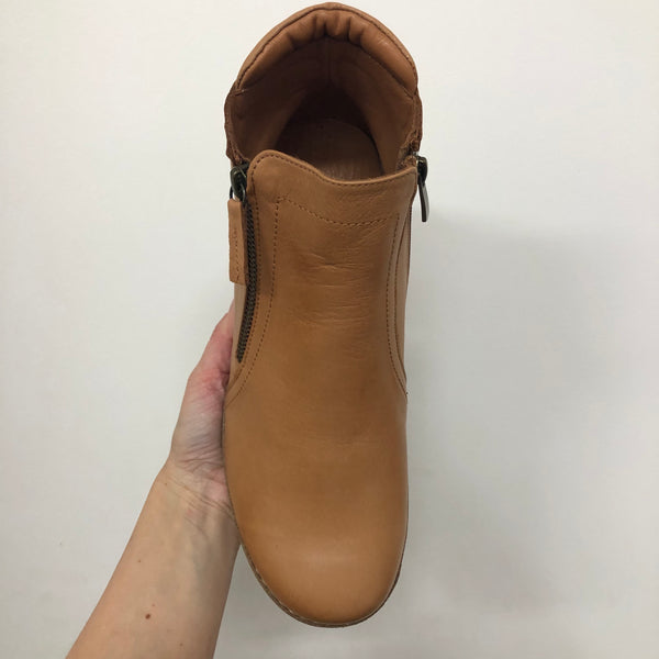 Rilasarre Tallow 4 Colours ~ Navy ~ Black ~ Cognac ~ Elmwood ~ Leather Boot