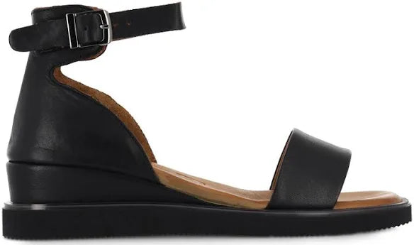 Sala ~ Wimmi 2 Colours~ Black ~ Coconut ~Leather