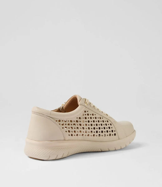 Ziera Shovo XF ZR ~ Tan ~ White ~ Almond ~ Leather