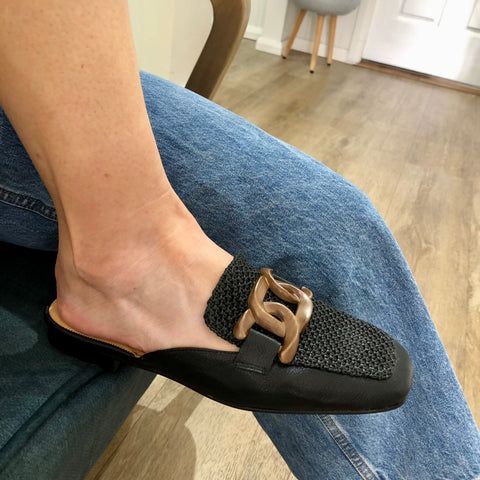 Top End Preeya ~ Black