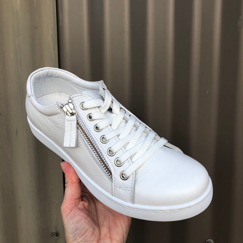 Rilassare Token Fresh White Leather