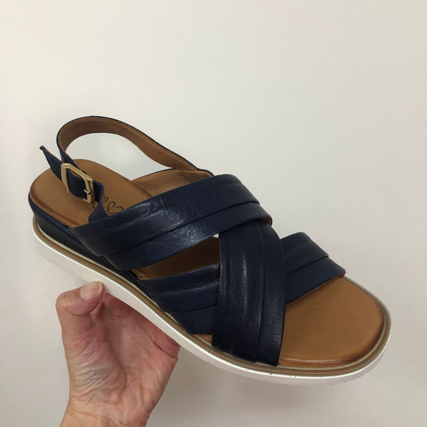 Rilassare Treble 3 Colours ~ Black ~ Coconut ~ Navy ~ Leather