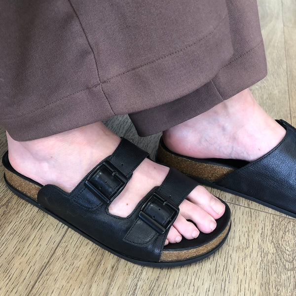 Django & Juliette Dians ~ Tan ~ Black