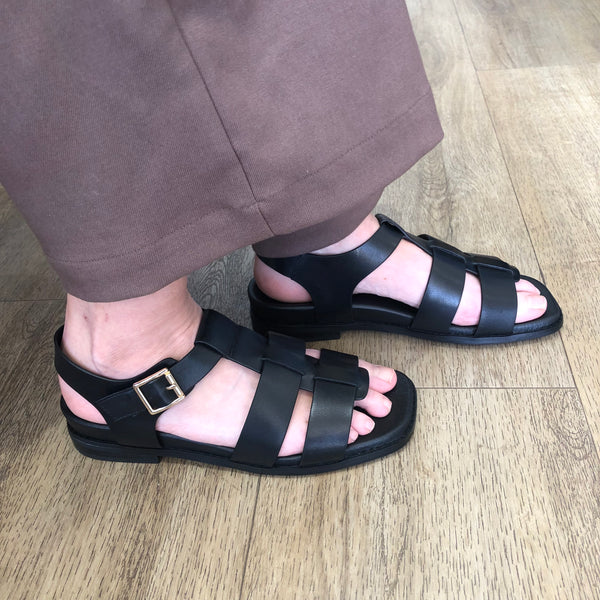 Django & Juliette Etain 2 Colours ~ Black ~ Camel ~ Leather