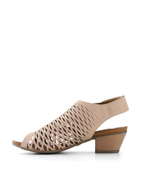 Bueno Ruby Leather Heel 5 Colours ~ White ~ Navy ~ Tan ~ Black ~ Cameo ~ Darkstone