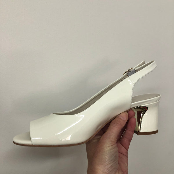 Django & Juliette ~ Jianas ~ 2 Colours ~ Patent Navy ~ Patent Ivory ~ Leather