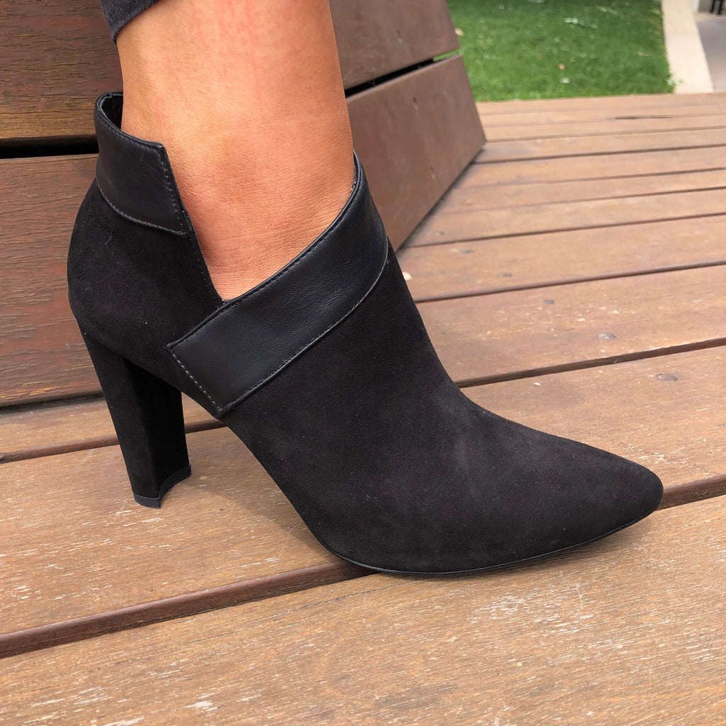 Top End Carmine Black Suede and Leather