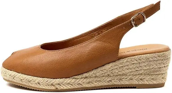 Django & Juliette Saniarly ~ Almond ~ Black ~ Tan ~ Leather Wedge