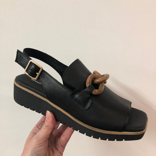 Django & Juliette Kameli ~ 2 Colours ~ Black ~ Cognac ~ Leather