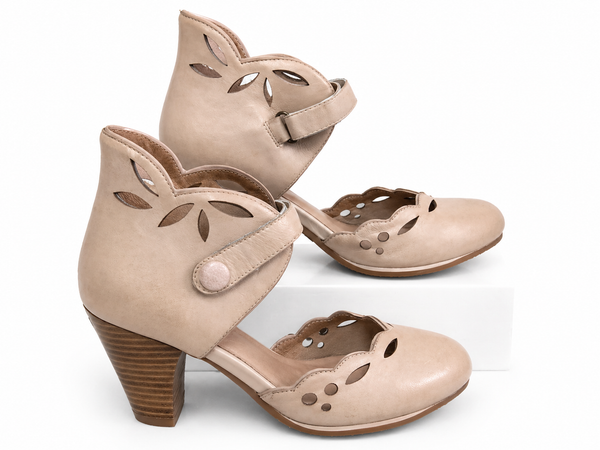 Miz Mooz Carlotta Cream Leather Heel SALE