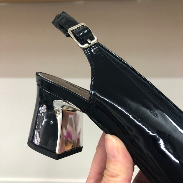 Django & Juliette ~ Jianas ~ 2 Colours ~ Patent Navy ~ Patent Ivory ~ Leather